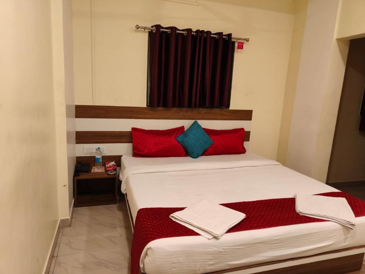 Shrinidhi Residency Pune Hotell Exteriör bild