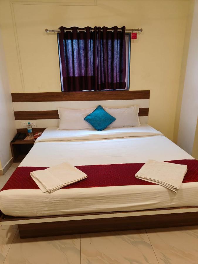 Shrinidhi Residency Pune Hotell Exteriör bild